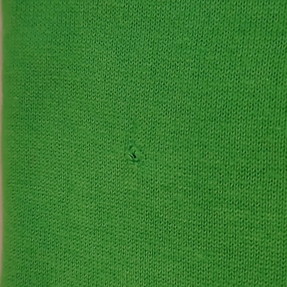 Free with any purchase! Lilly Pulitzer green ruffle wrap - Picture 11 of 12